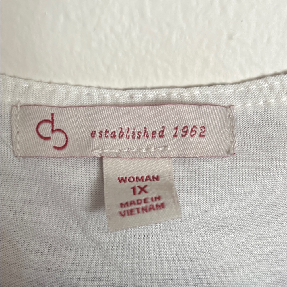 Chic Bohemian Women's Blouse in Red and Cream - Picture 6 of 7